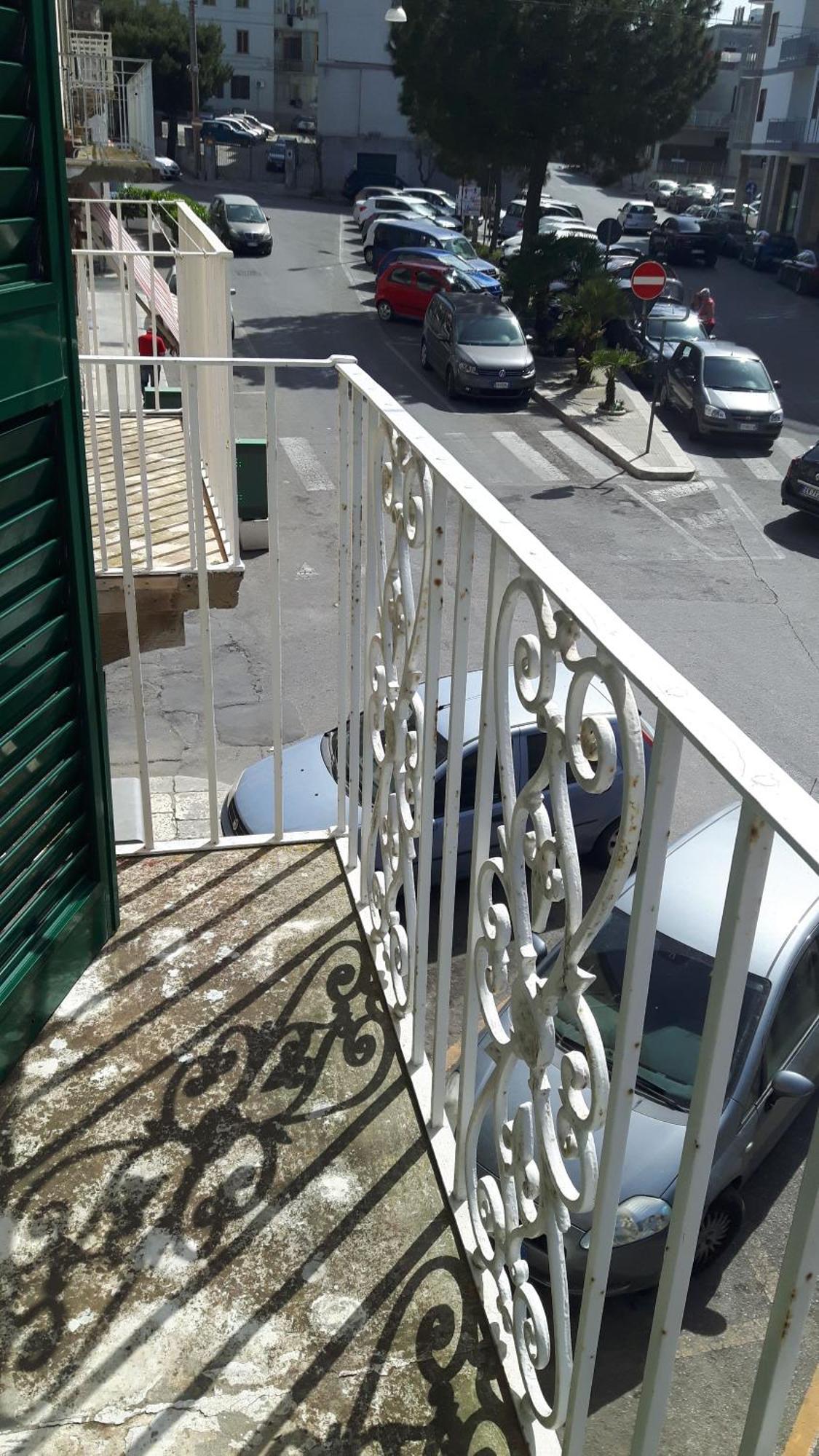 Nonna Nella Casa In Centro Apartment